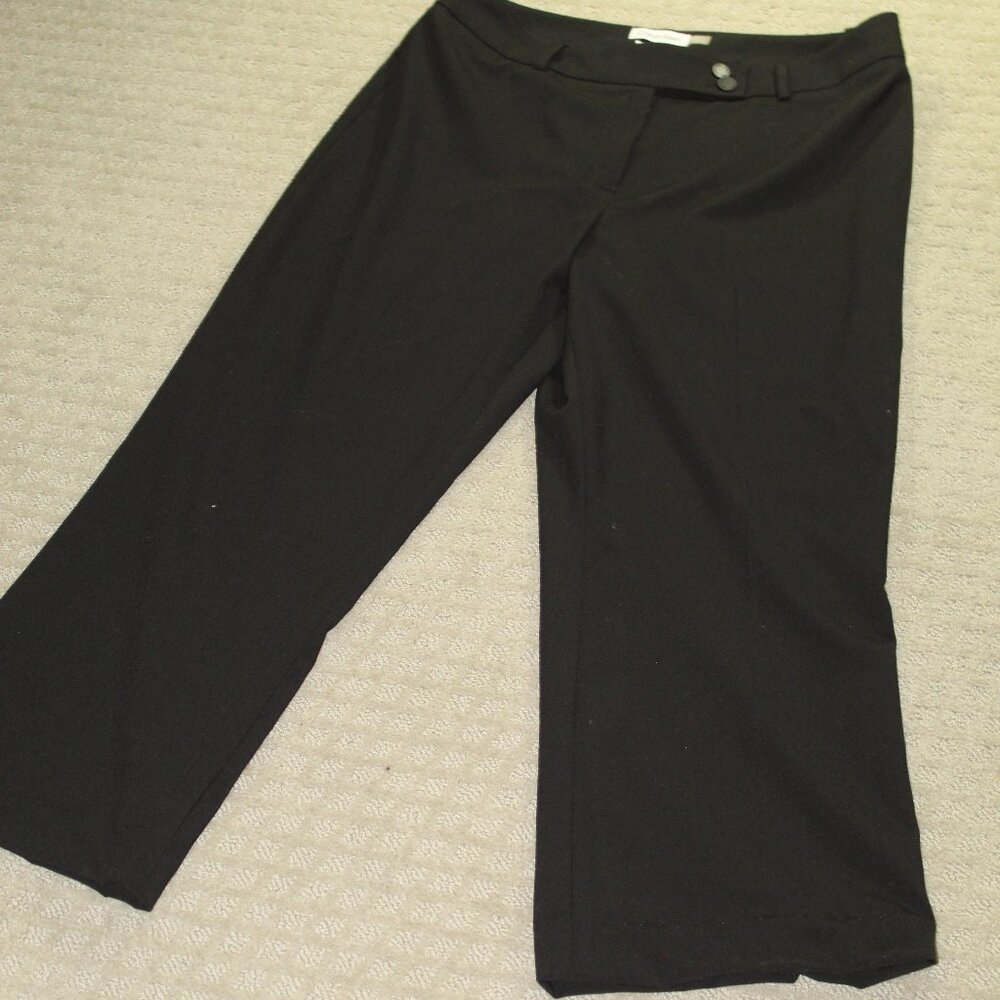 Calvin Klein Women's 10P Curvy Fit Black Tousers